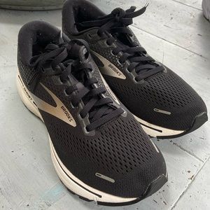 Brooks 14 Ghost running shoes